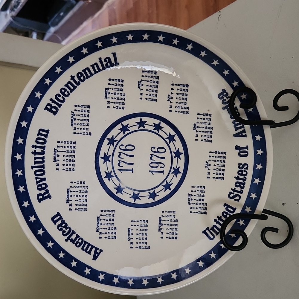 Bicentennial calendar plate